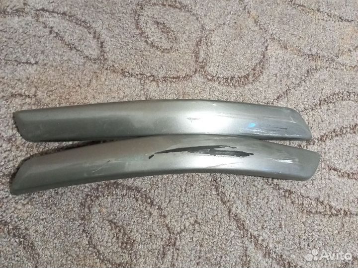 Молдинги Nissan Tiida кузов с 11 хэтчбек задние
