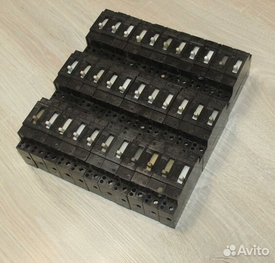 Автоматический выключатель AE1031M-2ухл4 16А, 25А