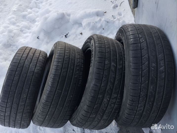 Kumho Ecsta HS52 205/55 R16 91