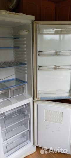 Продам холодильник Indesit