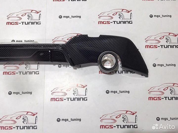 Диффузор BMW 3 G20 M под карбон Akrapovic