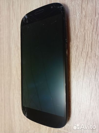 Yota YotaPhone 2, 2/32 ГБ