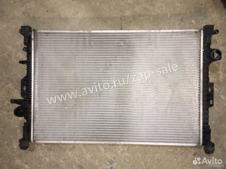 Радиатор охлаждения двигателя Volvo S80