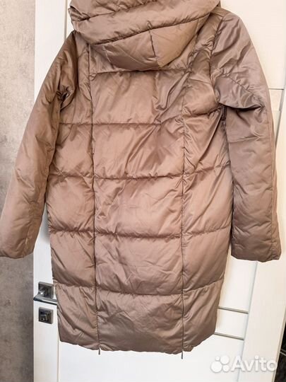 Зимняя куртка женская, размер 44