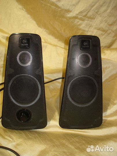 Колонки компьютерные Logitech Z-520