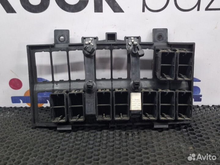 5010605462 Рамка панели кнопок