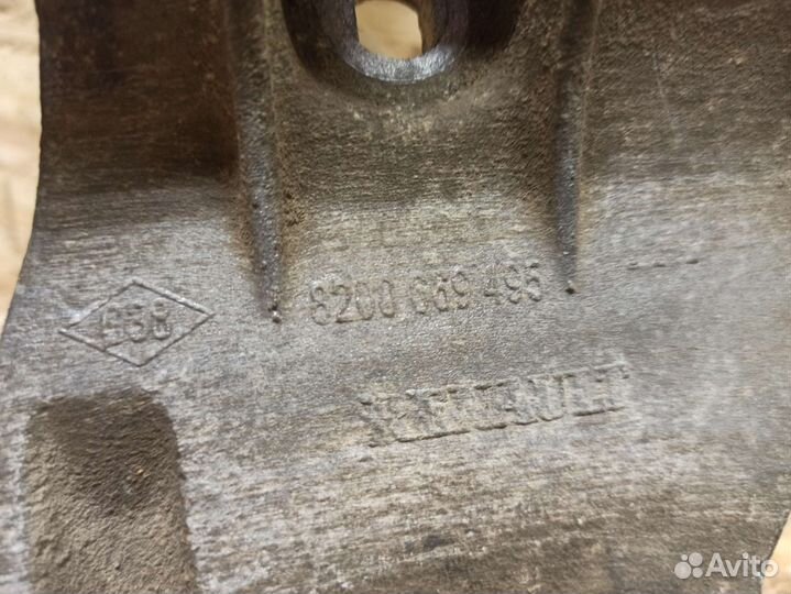 Кронштейн генератора Renault Megane 2, Scenic 1.5