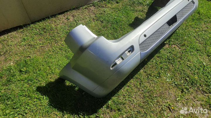 Задний бампер Ford Escape 2008