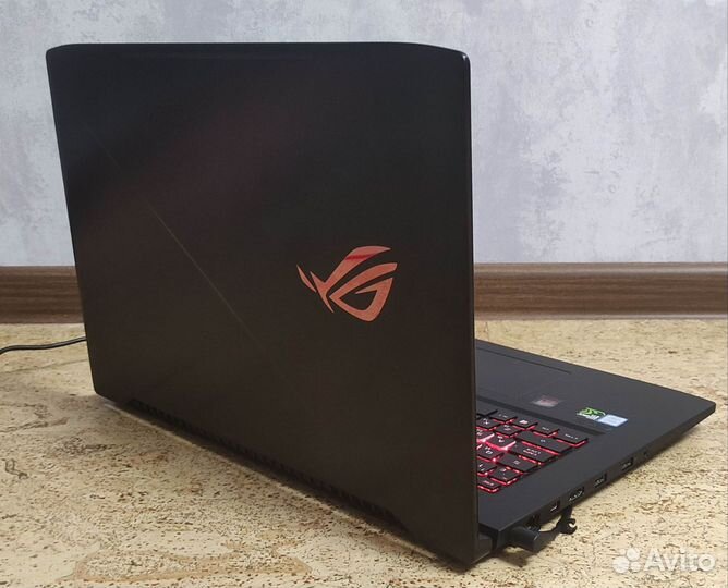 Asus ROG Strix /GTX1060(6G) /i7/16Gb/SSD/HDD
