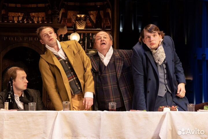 Билеты на Доходное место театр Ленком