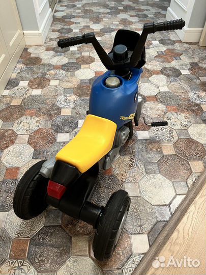 Детский велосипед BMW