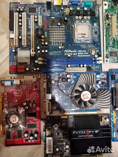 Материнская плата