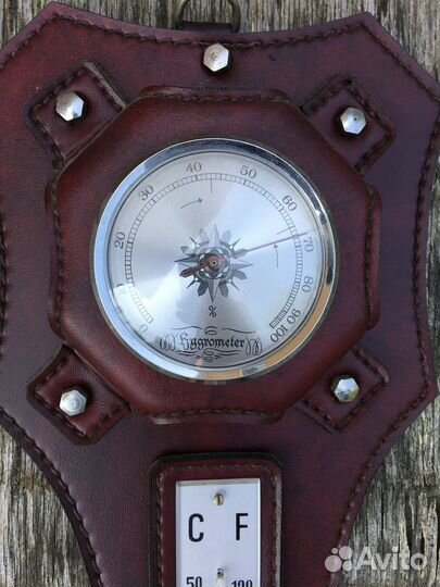 Барометр настенный Regen Veranderlich Schon. Кожа