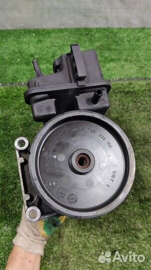 Насос гидроусилителя руля (гур) Mercedes Benz E-c