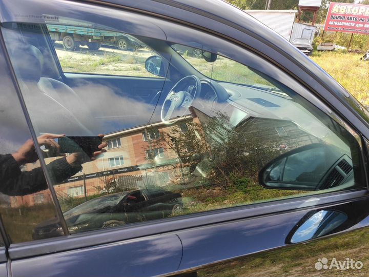 Стекло дверное переднее правое Infiniti Fx35 S50