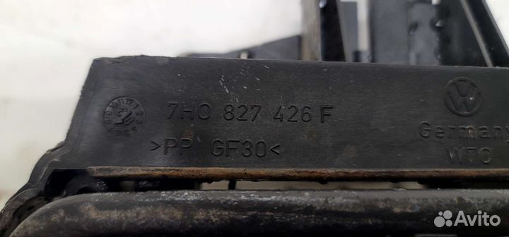 Ручка задней двери VW Transporter T5 2003-2015