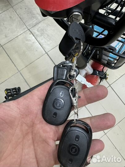 Электросамокат с сиденьем