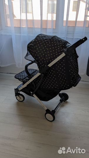 Прогулочная коляска yoya plus