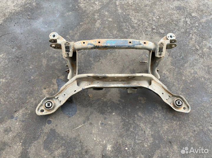 Подрамник задний Volvo S80 3.2 2008