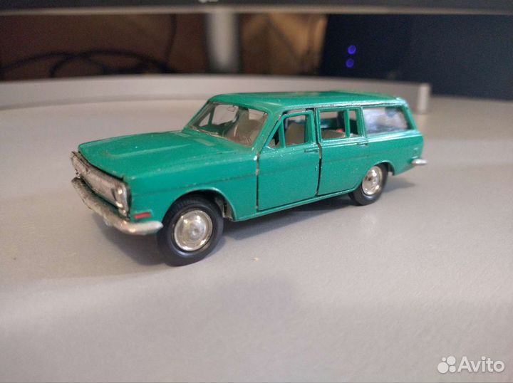Модель Волга Газ 2402