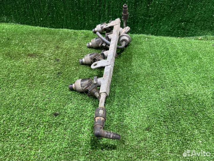 Топливная рейка Daewoo Nexia седан 1.5 2007