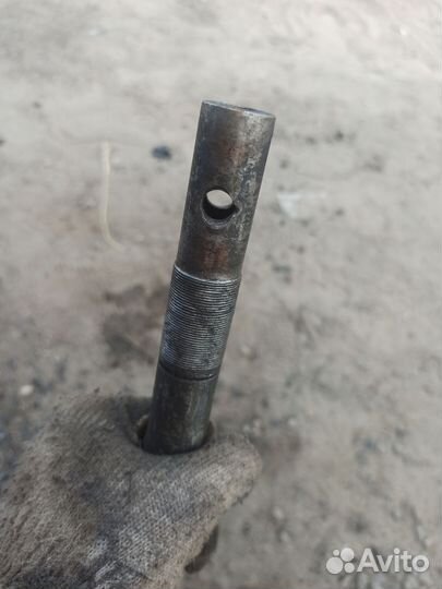 Вилка на китайский скутер