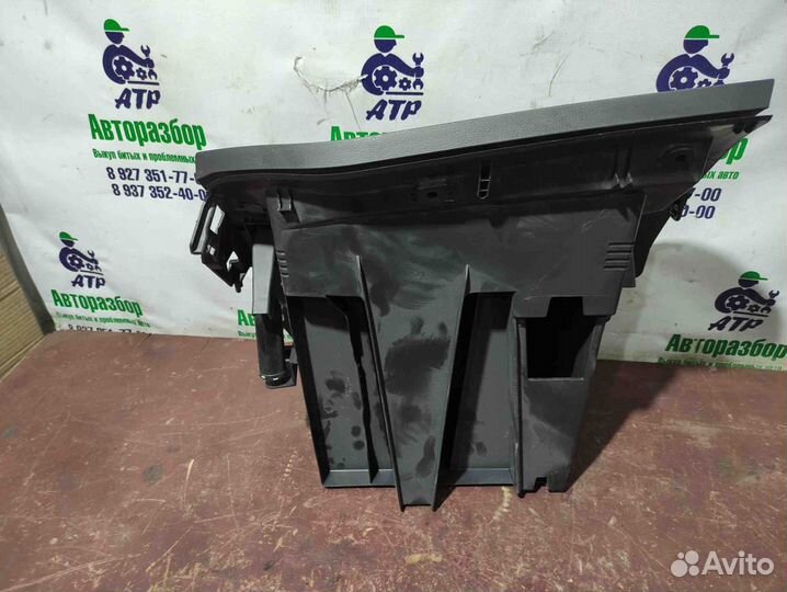 Бардачок Ford Focus 3 хэтчбек