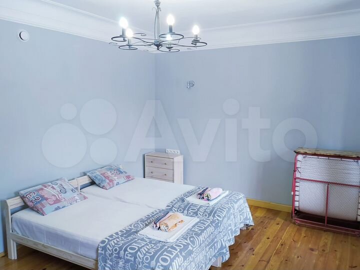 2-к. квартира, 50 м², 1/1 эт.
