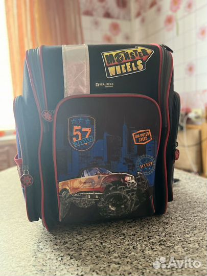 Продам школьный рюкзак