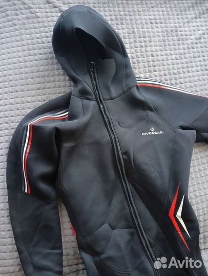 Костюм для дайвинга