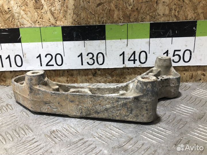 Кронштейн S500 221