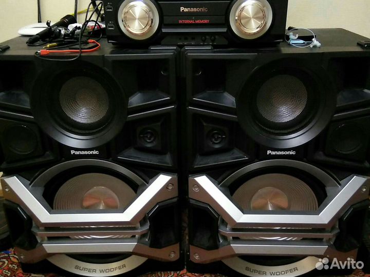 Panasonic SA-MAX 770 3300 Watt Red Top