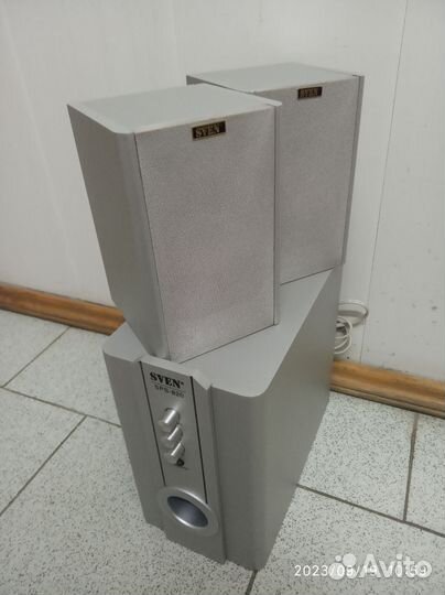Компьютерные колонки Sven SPS-820