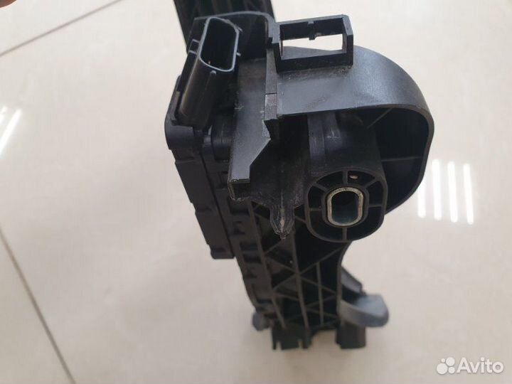 Педаль акселератора Volkswagen Passat B6 cbab 2008