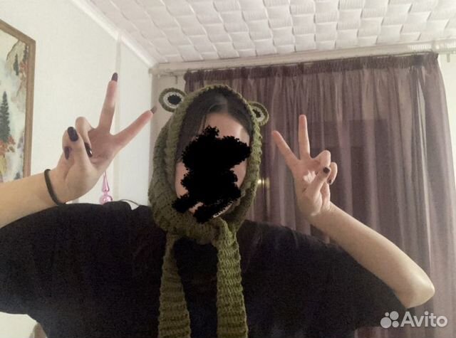Шапка лягушка