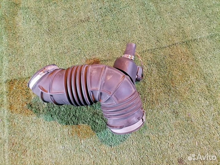 Патрубок воздушного фильтра 9155453 Volvo V70 V70