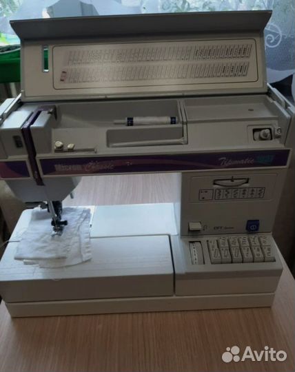 Швейная машинка Micron Classic 1037