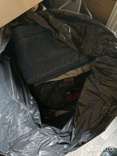 Большой пакет с вещами