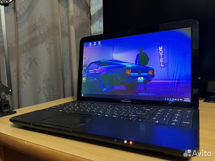 Toshiba C850 intel core i3/SSD