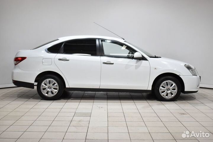 Nissan Almera 1.6 AT, 2015, 180 000 км