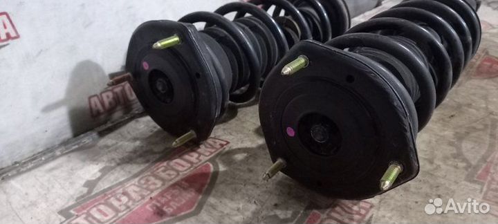 Стойка задняя Toyota Chaser JZX100 1jzge 2000