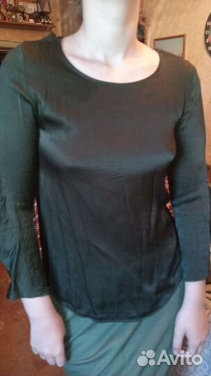Атласная блузка Zara XS темно-зелёная