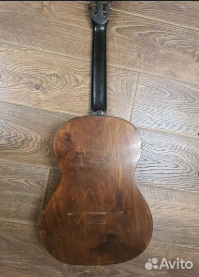 Семиструнная гитара Луначарка