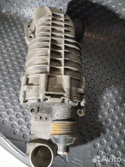 Компрессор двс (нагнетатель воздуха) Mercedes