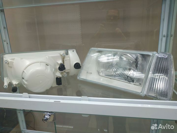 Фары Ваз 2108 2109 белый поворотник Новые