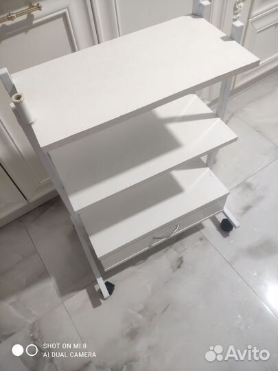 Тележка косметологическая