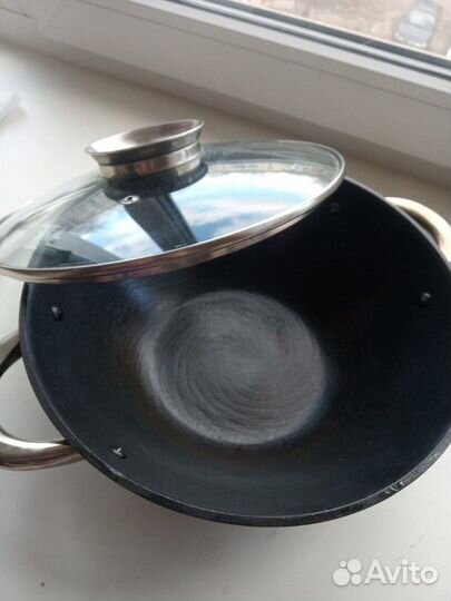 Казан чугунный с крышкой 3,6 л