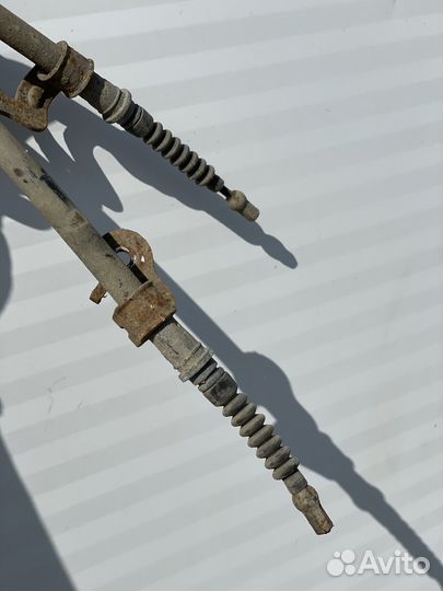 Трос ручника Geely Emgrand x7