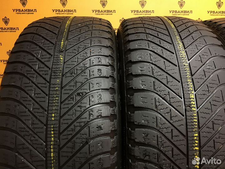 Goodyear Vector 4Seasons 235/55 R17 103H