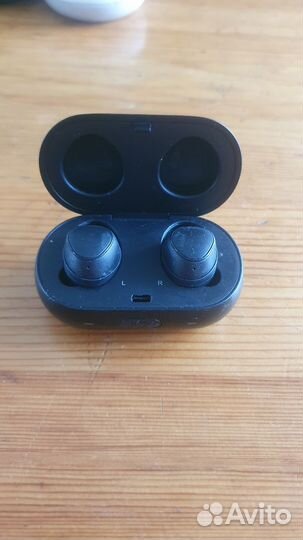 Samsung gear iconx 2018